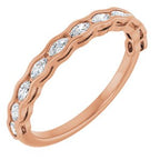 https://meteor.stullercloud.com/das/73239329?obj=metals&obj=stones/diamonds/g_accent&obj=metals&obj.recipe=rose&$standard$