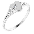 https://meteor.stullercloud.com/das/73245033?obj=metals&obj=stones/diamonds/g_accent&obj=metals&obj.recipe=white&$standard$