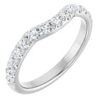https://meteor.stullercloud.com/das/73272672?obj=metals&obj=stones/diamonds/g_accent&obj=metals&obj.recipe=white&$standard$