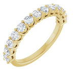 https://meteor.stullercloud.com/das/73278034?obj=metals&obj=stones/diamonds/g_accent&obj=metals&obj.recipe=yellow&$standard$