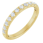 https://meteor.stullercloud.com/das/73282324?obj=metals&obj=stones/diamonds/g_accent&obj=metals&obj.recipe=yellow&wid=1200&hei=1200