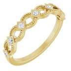 https://meteor.stullercloud.com/das/73287279?obj=metals&obj=stones/diamonds/g_accent&obj=metals&obj.recipe=yellow&$standard$