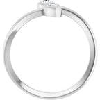 Bezel-Set Bypass Ring