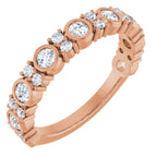 https://meteor.stullercloud.com/das/73322772?obj=metals&obj=stones/diamonds/g_accent 1&obj=stones/diamonds/g_accent 2&obj=metals&obj.recipe=rose&wid=1200&hei=1200