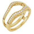 https://meteor.stullercloud.com/das/73335078?obj=metals&obj=stones/diamonds/g_accent 2&obj=stones/diamonds/g_accent 1&obj=metals&obj.recipe=yellow&$standard$