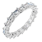 https://meteor.stullercloud.com/das/73339434?obj=metals&obj=stones/diamonds/g_accent&obj=metals&obj.recipe=white&wid=1200&hei=1200