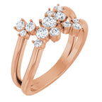 https://meteor.stullercloud.com/das/73353123?obj=metals&obj=stones/diamonds/g_accent&obj=metals&obj.recipe=rose&wid=1200&hei=1200