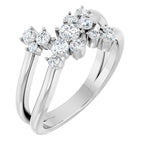 https://meteor.stullercloud.com/das/73353123?obj=metals&obj=stones/diamonds/g_accent&obj=metals&obj.recipe=white&wid=1200&hei=1200