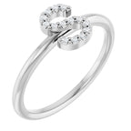 https://meteor.stullercloud.com/das/73358143?obj=metals&obj=stones/diamonds/g_accent&obj=metals&obj.recipe=white&wid=1200&hei=1200