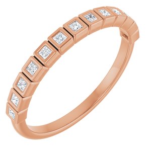 https://meteor.stullercloud.com/das/73361984?obj=metals&obj=stones/diamonds/g_accent&obj=metals&obj.recipe=rose&$standard$