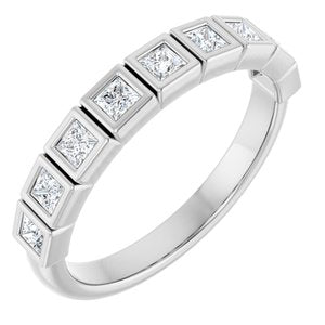 https://meteor.stullercloud.com/das/73362154?obj=metals&obj=stones/diamonds/g_accent&obj=metals&obj.recipe=white&$standard$