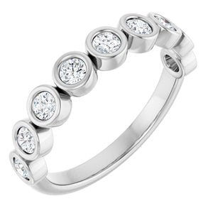 https://meteor.stullercloud.com/das/73362236?obj=metals&obj=stones/diamonds/g_accent&obj=metals&obj.recipe=white&$standard$