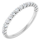 https://meteor.stullercloud.com/das/73363642?obj=metals&obj=stones/diamonds/g_accent&obj=metals&obj.recipe=white&$standard$