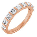 https://meteor.stullercloud.com/das/73363672?obj=metals&obj=stones/diamonds/g_accent&obj=metals&obj.recipe=rose&$standard$