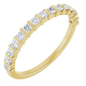https://meteor.stullercloud.com/das/73363679?obj=metals&obj=stones/diamonds/g_accent&obj=metals&obj.recipe=yellow&$standard$