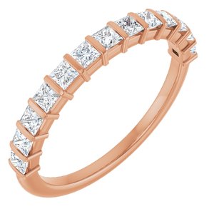 https://meteor.stullercloud.com/das/73363765?obj=metals&obj=stones/diamonds/g_accent&obj=metals&obj.recipe=rose&$standard$