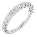 https://meteor.stullercloud.com/das/73363815?obj=metals&obj=stones/diamonds/g_accent&obj=metals&obj.recipe=white&$standard$