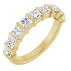 https://meteor.stullercloud.com/das/73363845?obj=metals&obj=stones/diamonds/g_accent&obj=metals&obj.recipe=yellow&$standard$