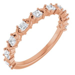 https://meteor.stullercloud.com/das/73364057?obj=metals&obj=stones/diamonds/g_accent&obj=metals&obj.recipe=rose&$standard$