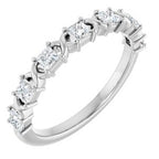 https://meteor.stullercloud.com/das/73364157?obj=metals&obj=stones/diamonds/g_accent&obj=metals&obj.recipe=white&$standard$