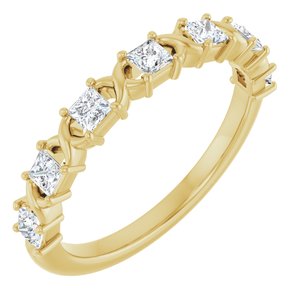 https://meteor.stullercloud.com/das/73364157?obj=metals&obj=stones/diamonds/g_accent&obj=metals&obj.recipe=yellow&$standard$