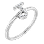 https://meteor.stullercloud.com/das/73364219?obj=metals&obj=stones/diamonds/g_accent&obj=metals&obj.recipe=white&wid=1200&hei=1200