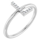 https://meteor.stullercloud.com/das/73364671?obj=metals&obj=stones/diamonds/g_accent&obj=metals&obj.recipe=white&wid=1200&hei=1200