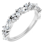 https://meteor.stullercloud.com/das/73366452?obj=metals&obj=stones/diamonds/g_accent 2&obj=stones/diamonds/g_accent 1&obj=metals&obj.recipe=white&wid=1200&hei=1200