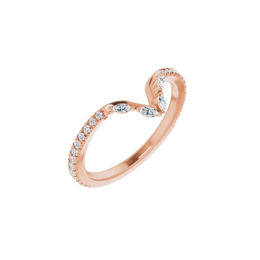 https://meteor.stullercloud.com/das/73366605?obj=metals&obj=stones/diamonds/g_accent 2&obj=stones/diamonds/g_accent 1&obj=metals&obj.recipe=rose&wid=1200&hei=1200