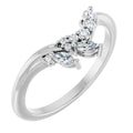 https://meteor.stullercloud.com/das/73376572?obj=stones/diamonds/g_Center&obj=stones/diamonds/g_Accent&obj=metals&obj=metals&obj.recipe=white&wid=1200&hei=1200