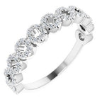https://meteor.stullercloud.com/das/73381330?obj=metals&obj=stones/diamonds/g_accent&obj=metals&obj.recipe=white&$standard$