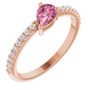 https://meteor.stullercloud.com/das/73382662?obj=stones/diamonds/g_accent&obj=metals&obj=stones/faceted/g_center&obj.colorRef=77&obj.curves=0,0.69,94.97,148.145,214.255,255&obj.curves.r=0,0.10,0.87,100.154,192.255,255&obj.curves.g=0,0.70,37.100,65.150,133.255,255&obj.curves.b=0,0.61,42.129,122.255,255&obj=metals&obj.recipe=rose&$standard$