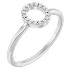 https://meteor.stullercloud.com/das/73385717?obj=metals&obj=stones/diamonds/g_accent&obj=metals&obj.recipe=white&wid=1200&hei=1200