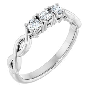 https://meteor.stullercloud.com/das/73397055?obj=metals&obj=stones/diamonds/g_center 1&obj=stones/diamonds/g_center 2&obj=stones/diamonds/g_center 3&obj=metals&obj.recipe=white&$standard$