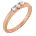 https://meteor.stullercloud.com/das/73397249?obj=metals&obj=stones/diamonds/g_center 1&obj=stones/diamonds/g_center 2&obj=stones/diamonds/g_center 3&obj=metals&obj.recipe=rose&$standard$