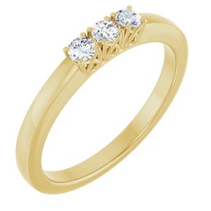 https://meteor.stullercloud.com/das/73397249?obj=metals&obj=stones/diamonds/g_center 1&obj=stones/diamonds/g_center 2&obj=stones/diamonds/g_center 3&obj=metals&obj.recipe=yellow&$standard$