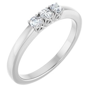 https://meteor.stullercloud.com/das/73397249?obj=metals&obj=stones/diamonds/g_center 1&obj=stones/diamonds/g_center 2&obj=stones/diamonds/g_center 3&obj=metals&obj.recipe=white&$standard$