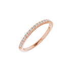 https://meteor.stullercloud.com/das/73418225?obj=metals&obj=stones/diamonds/g_accent&obj=metals&obj.recipe=rose&wid=1200&hei=1200