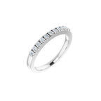https://meteor.stullercloud.com/das/73430254?obj=metals&obj=stones/diamonds/g_accent&obj=metals&obj.recipe=white&wid=1200&hei=1200