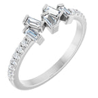 https://meteor.stullercloud.com/das/73430528?obj=metals&obj=stones/diamonds/g_accent 3&obj=stones/diamonds/g_accent 2&obj=stones/diamonds/g_accent 1&obj=metals&obj.recipe=white&wid=1200&hei=1200