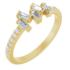 https://meteor.stullercloud.com/das/73430528?obj=metals&obj=stones/diamonds/g_accent 3&obj=stones/diamonds/g_accent 2&obj=stones/diamonds/g_accent 1&obj=metals&obj.recipe=yellow&wid=1200&hei=1200