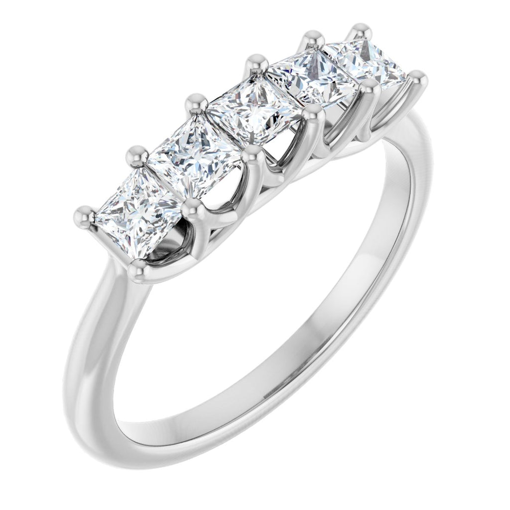 https://meteor.stullercloud.com/das/73453192?obj=metals&obj=stones/diamonds/g_center 4&obj=stones/diamonds/g_center 5&obj=stones/diamonds/g_center 3&obj=stones/diamonds/g_center 2&obj=stones/diamonds/g_center 1&obj=metals&obj.recipe=white&wid=1200&hei=1200