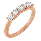 https://meteor.stullercloud.com/das/73453216?obj=metals&obj=stones/diamonds/g_center 4&obj=stones/diamonds/g_center 5&obj=stones/diamonds/g_center 3&obj=stones/diamonds/g_center 2&obj=stones/diamonds/g_center 1&obj=metals&obj.recipe=rose&wid=1200&hei=1200