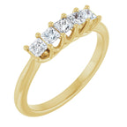 https://meteor.stullercloud.com/das/73453271?obj=metals&obj=stones/diamonds/g_center 4&obj=stones/diamonds/g_center 5&obj=stones/diamonds/g_center 3&obj=stones/diamonds/g_center 2&obj=stones/diamonds/g_center 1&obj=metals&obj.recipe=yellow&wid=1200&hei=1200