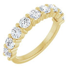 https://meteor.stullercloud.com/das/73456111?obj=metals&obj=stones/diamonds/g_accent&obj=metals&obj.recipe=yellow&$standard$