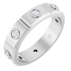 https://meteor.stullercloud.com/das/73459101?obj=metals&obj=stones/diamonds/g_accent&obj=metals&obj.recipe=white&wid=1200&hei=1200
