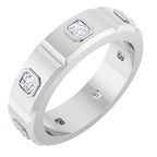 https://meteor.stullercloud.com/das/73459861?obj=metals&obj=stones/diamonds/g_accent&obj=metals&obj.recipe=white&wid=1200&hei=1200