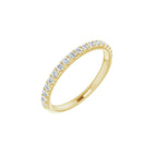 https://meteor.stullercloud.com/das/73462323?obj=metals&obj=stones/diamonds/g_accent&obj=metals&obj.recipe=yellow&wid=1200&hei=1200