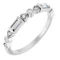 https://meteor.stullercloud.com/das/73464505?obj=metals&obj=stones/diamonds/g_accent 3&obj=stones/diamonds/g_accent 2&obj=stones/diamonds/g_accent 1&obj=metals&obj.recipe=white&wid=1200&hei=1200