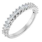 https://meteor.stullercloud.com/das/73465829?obj=stones/diamonds/g_Accent&obj=metals&obj=metals&obj.recipe=white&wid=1200&hei=1200